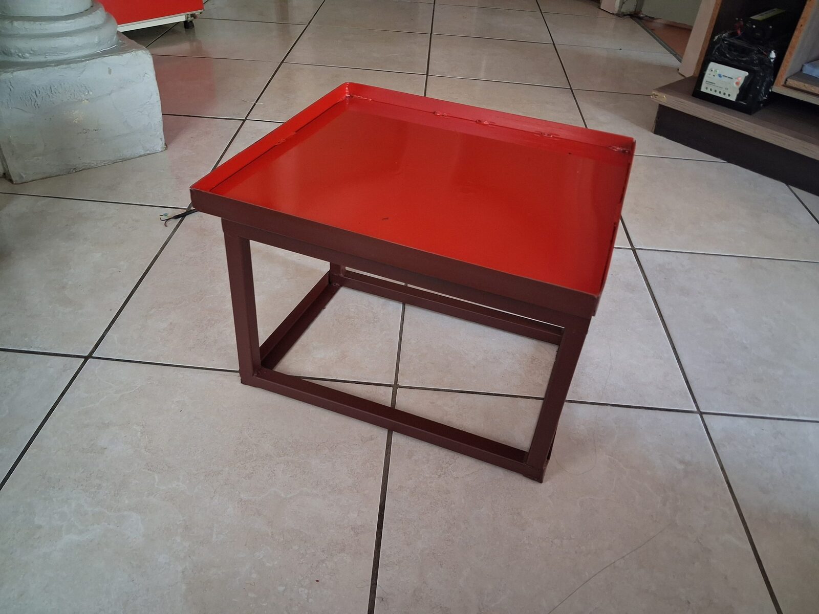 Vibrating Table (0.5m x 0.4m)