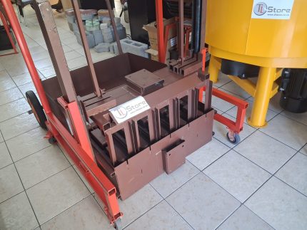 Manual Egg-layer Brick Making Machine