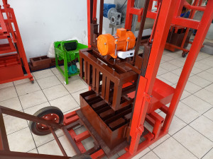 Electric Static Brick Making Machine - Image 3