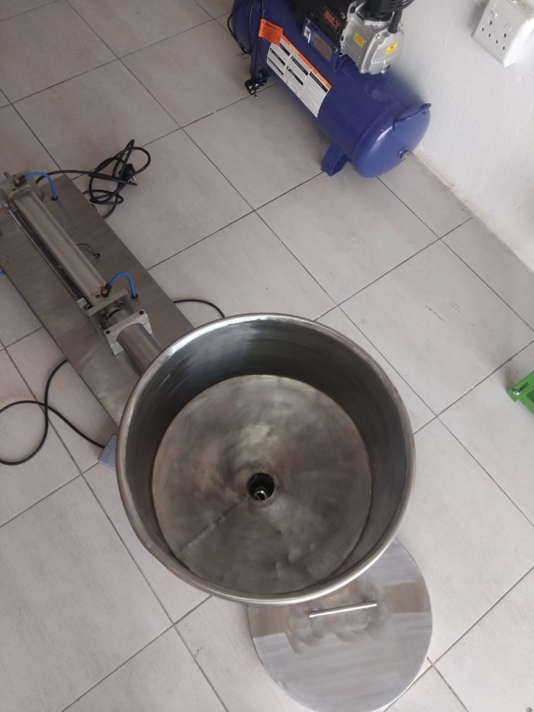 Top - Piston Filler