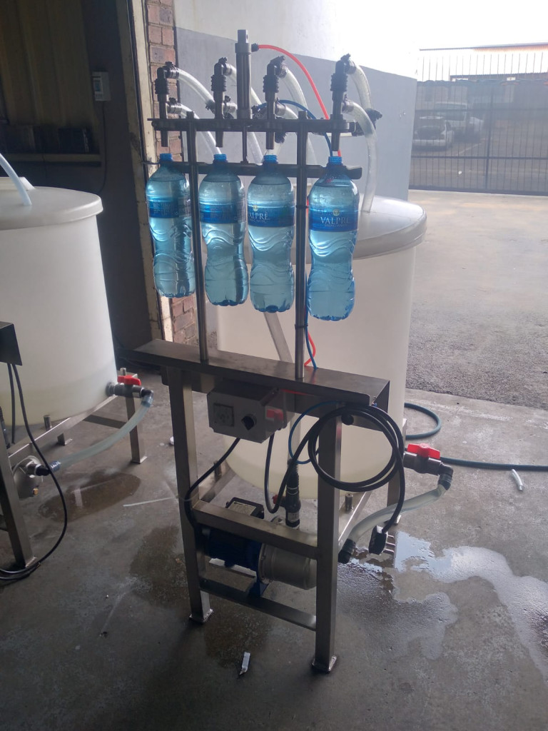 Side view - Semi-Automatic Bottle Filler