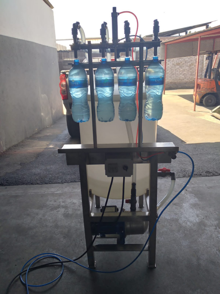 Semi-Automatic 4-Head Bottle Filler