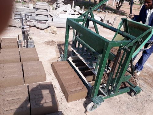 Manual Brick Machine