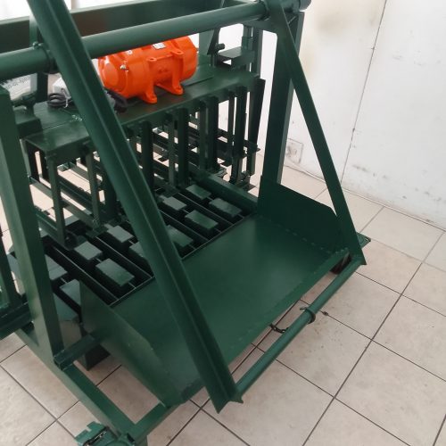 Electric Brick Machine