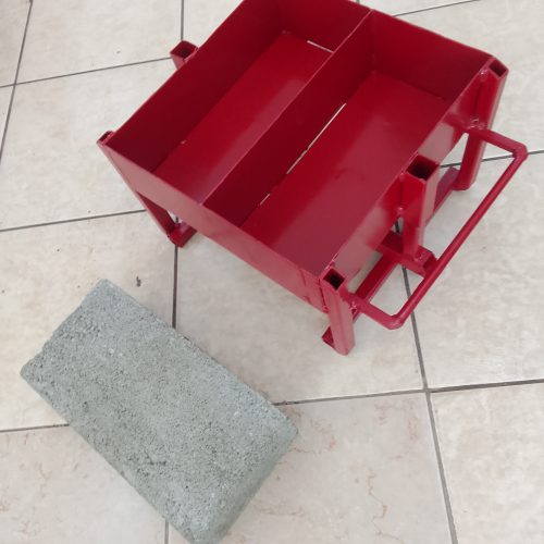 Hand-Pressed Maxi Brick Mould